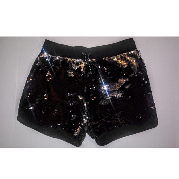 Flip Sequin Drawstring Athletic Style Hotpants - Picture 1 of 4